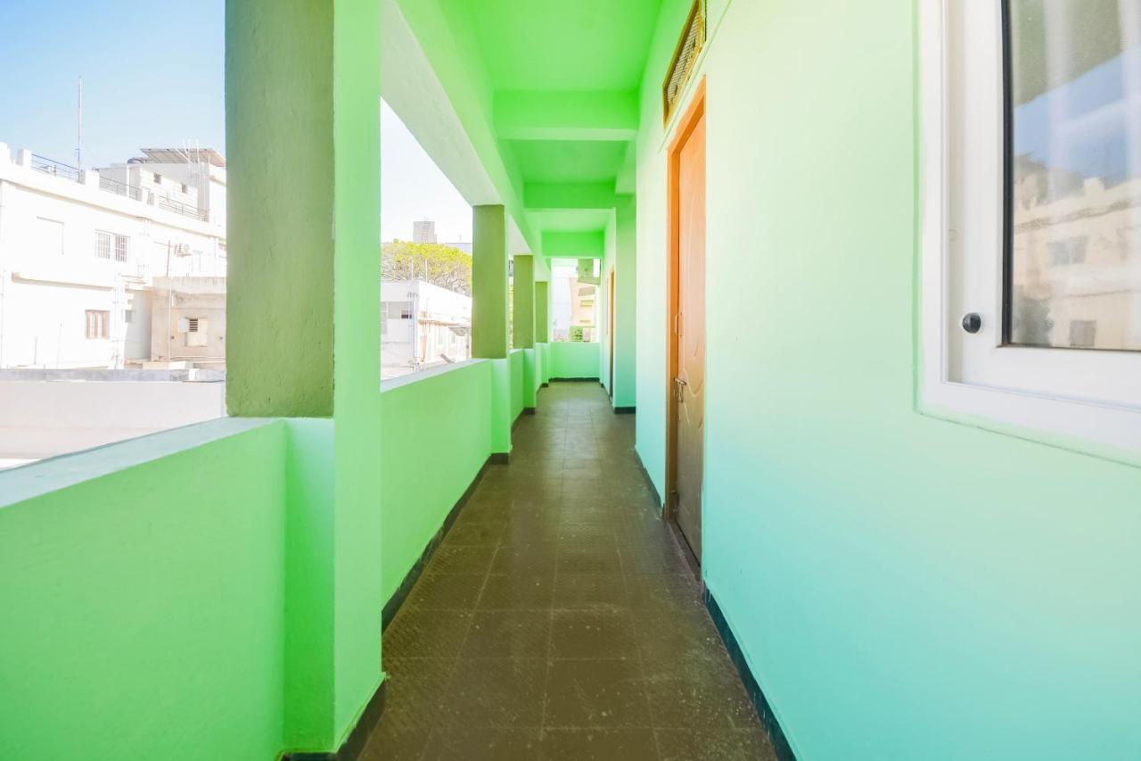 Oyo 67267 Ss Residency Hotel Coimbatore Exterior photo